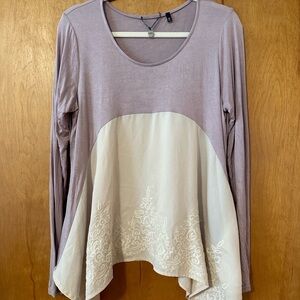 BKE BOUTIQUE Purple Asymmetrical Tunic with Scoop Neckline